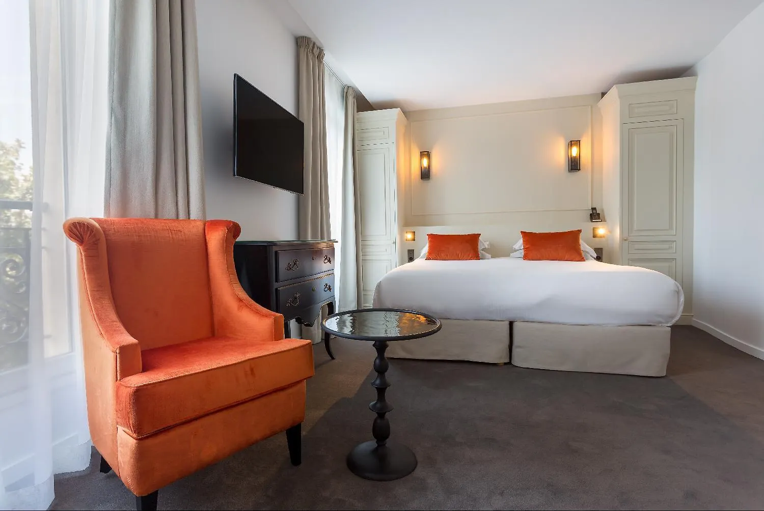 Hotel La Comtesse Париж 4*,  Франция