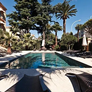 Golden Tulip De Paris 4* Канны