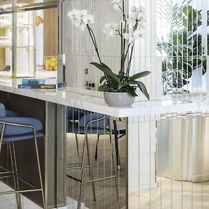 Otel Parisianer