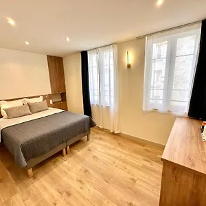Otel Zora