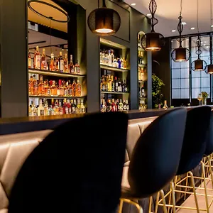 Otel One Paris-porte Doree