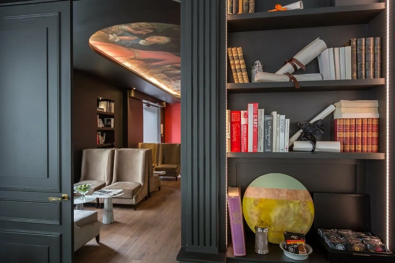 Hotel La Comtesse Παρίσι