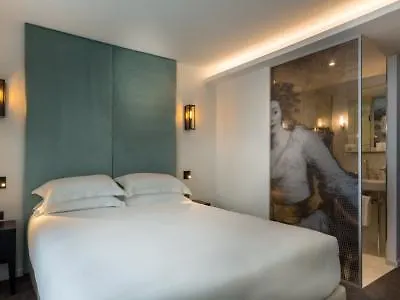 Hotel La Comtesse Παρίσι